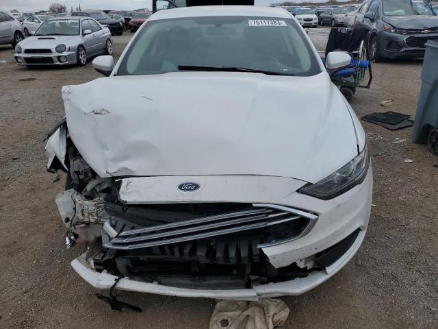 3FA6P0H78HR259974 - 2017 FORD FUSION SE WHITE photo 5