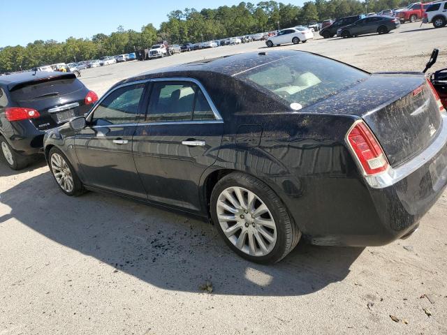 2C3CCAAG8DH698336 - 2013 CHRYSLER 300 BLACK photo 2