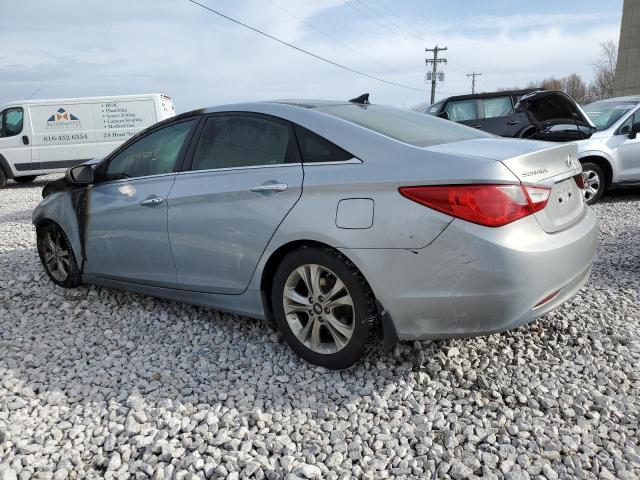 5NPEC4AC3DH546054 - 2013 HYUNDAI SONATA SE SILVER photo 2