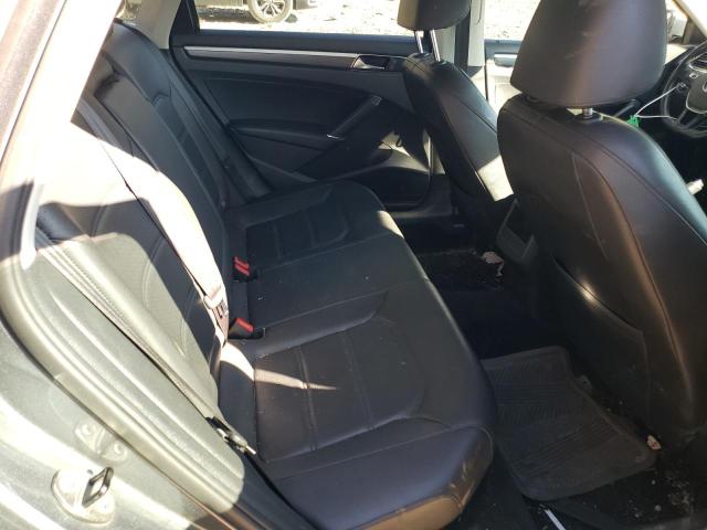 1VWDT7A34HC073468 - 2017 VOLKSWAGEN PASSAT R-LINE Boz foto 10