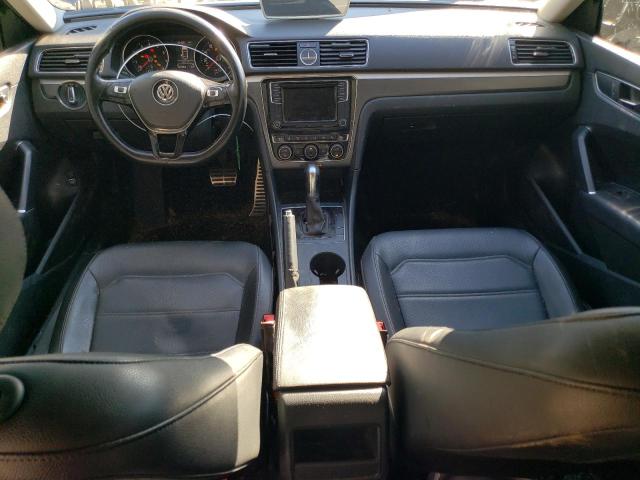 1VWDT7A34HC073468 - 2017 VOLKSWAGEN PASSAT R-LINE Boz foto 8