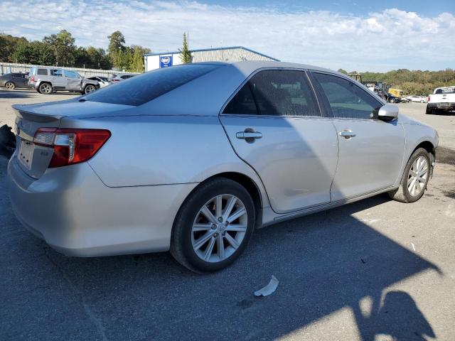 4T1BF1FK6CU149883 - 2012 TOYOTA CAMRY BASE SILVER photo 3