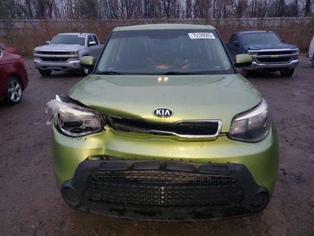 KNDJP3A5XF7817715 - 2015 KIA SOUL + GREEN photo 5