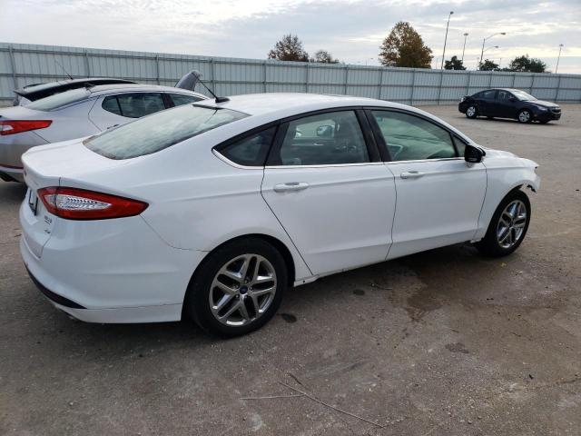 1FA6P0H71E5395779 - 2014 FORD FUSION SE WHITE photo 3