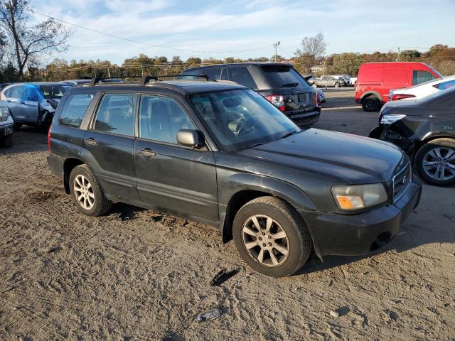 JF1SG656X5H714513 - 2005 SUBARU FORESTER 2.5XS Черный фото 4