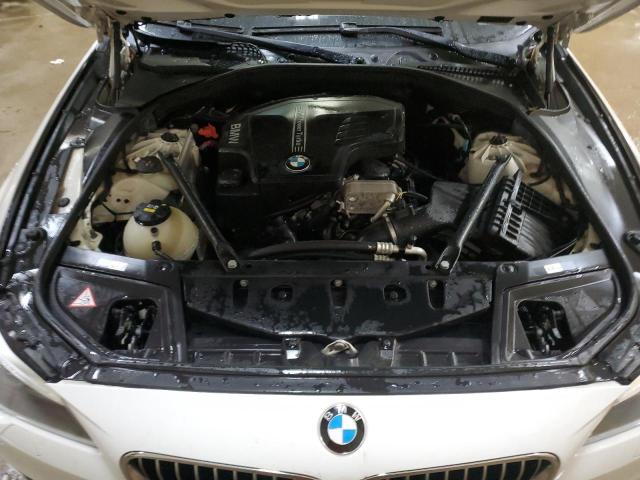 WBA5A5C55GD526213 - 2016 BMW 528 I CREAM photo 11