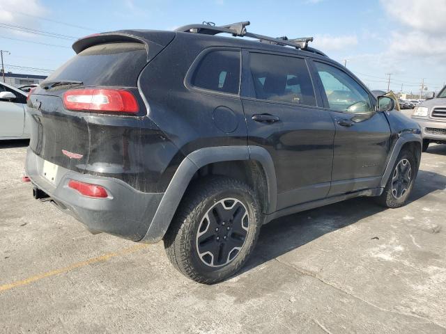 1C4PJMBS1GW189184 - 2016 JEEP CHEROKEE TRAILHAWK BLACK photo 3