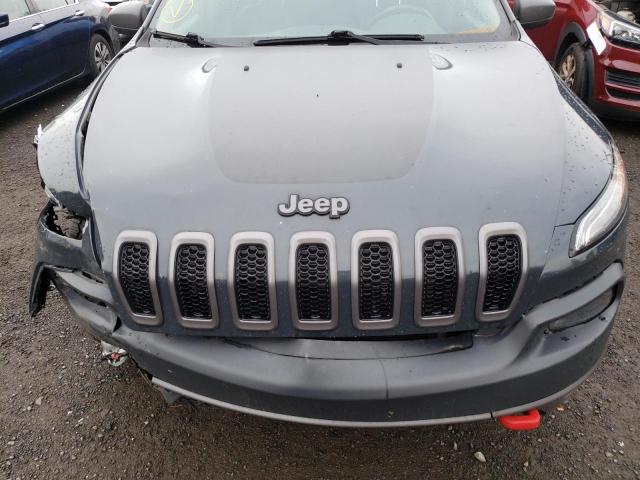 1C4PJMBS7GW301552 - 2016 JEEP CHEROKEE TRAILHAWK BLACK photo 12