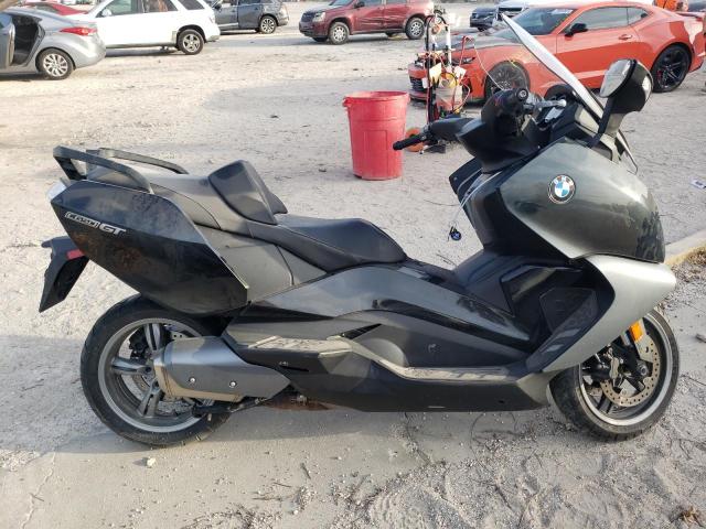 WB1013405EZT97021 - 2014 BMW C650 GT CHARCOAL photo 1