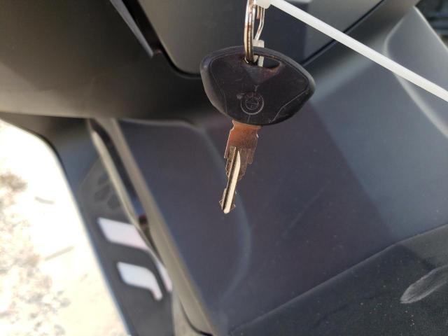 WB1013405EZT97021 - 2014 BMW C650 GT CHARCOAL photo 8