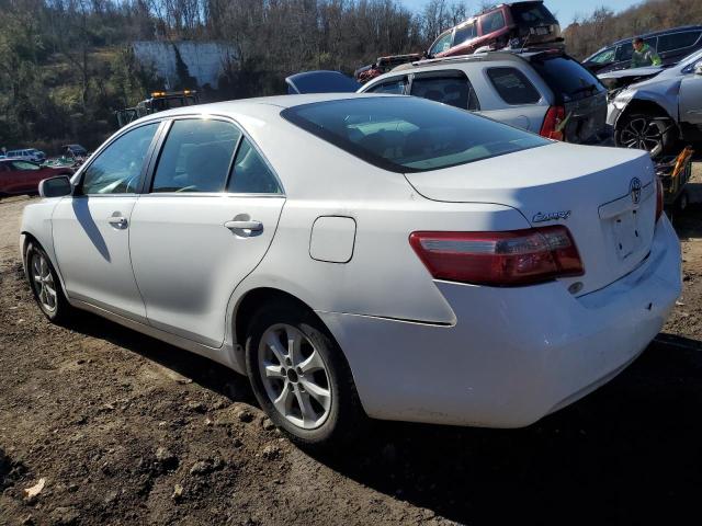 4T1BE46K27U613584 - 2007 TOYOTA CAMRY CE WHITE photo 2