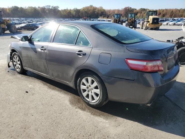 4T1BK46K27U044504 - 2007 TOYOTA CAMRY LE GRAY photo 2