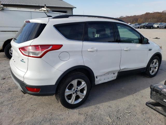 1FMCU0GX7EUB75040 - 2014 FORD ESCAPE SE WHITE photo 3