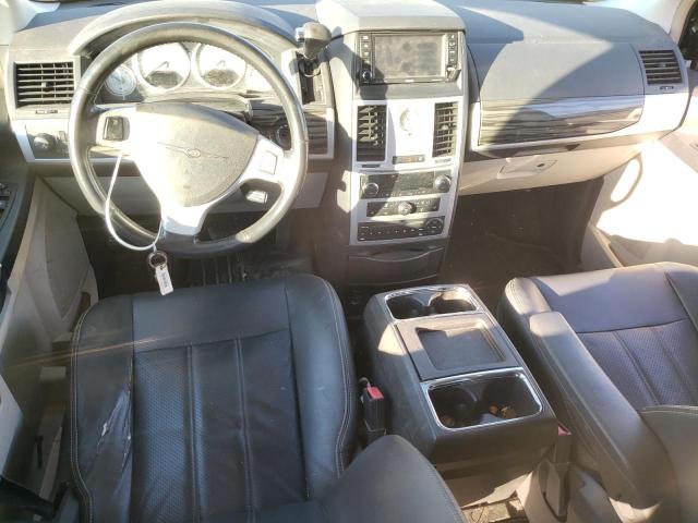 2A4RR5DX8AR279944 - 2010 CHRYSLER TOWN & COU TOURING BLUE photo 8