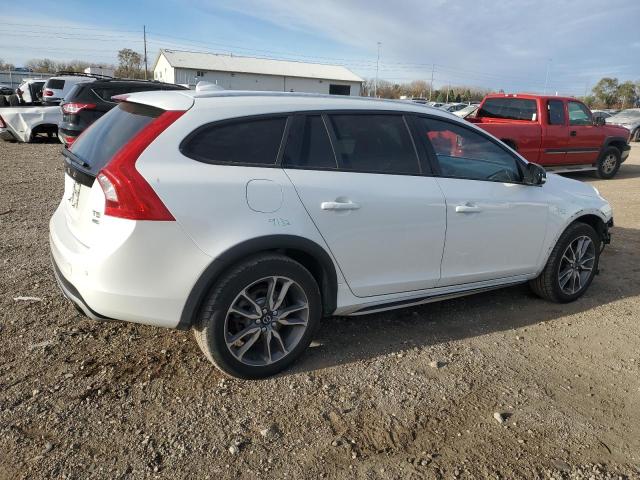 YV4612HM3F1000987 - 2015 VOLVO V60 CROSS PLATINUM WHITE photo 3