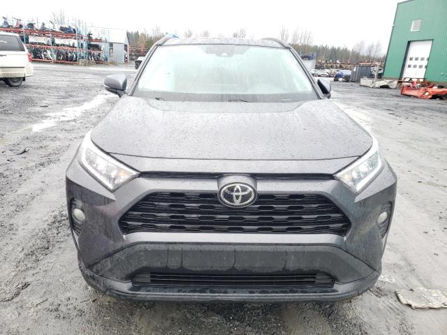 2T3R1RFV0LW117444 - 2020 TOYOTA RAV4 XLE GRAY photo 5