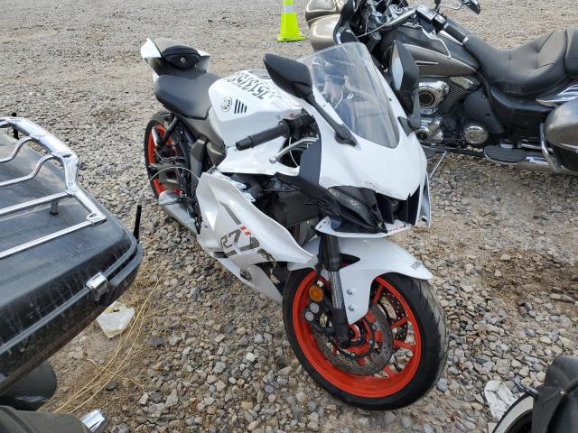 JYARM38E8PA005721 - 2023 YAMAHA YZFR7 WHITE photo 1