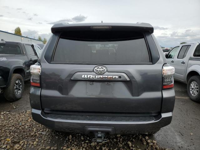 JTEBU5JR2J5568659 - 2018 TOYOTA 4RUNNER SR5/SR5 PREMIUM 灰色 照片 6
