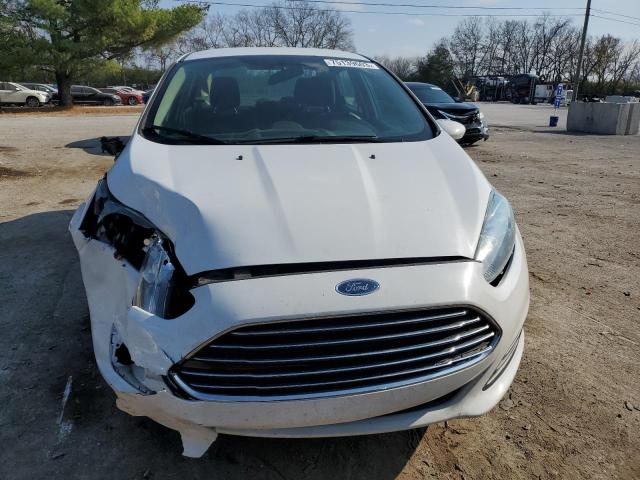 3FADP4AJ1KM142195 - 2019 FORD FIESTA S WHITE photo 5