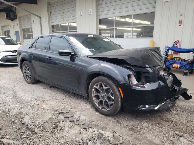 2C3CCAGG6HH631537 - 2017 CHRYSLER 300 S BLACK photo 4