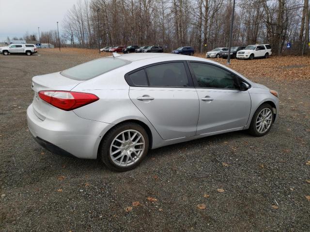 KNAFK4A69G5524207 - 2016 KIA FORTE LX SILVER photo 3