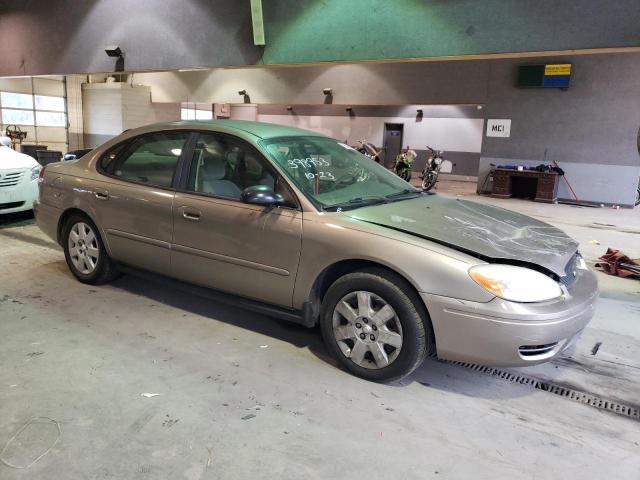 1FAFP53U45A128699 - 2005 FORD TAURUS SE TAN photo 4