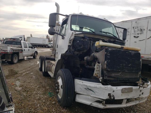 2002 STERLING TRUCK A 9500, 