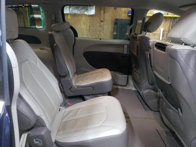 2C4RC1EG4HR603559 - 2017 CHRYSLER PACIFICA TOURING L PLUS BLUE photo 11