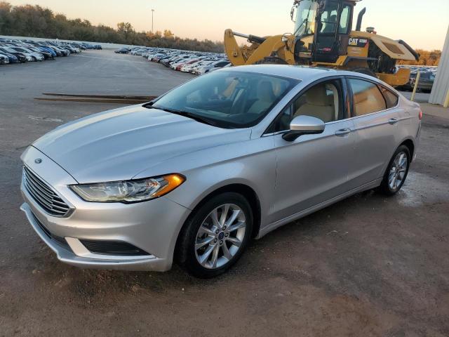 3FA6P0H70HR254932 - 2017 FORD FUSION SE SILVER photo 1