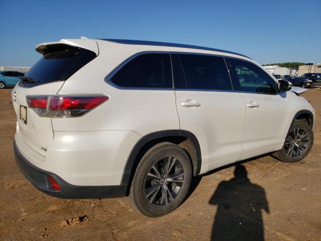 5TDKKRFH2GS136030 - 2016 TOYOTA HIGHLANDER XLE WHITE photo 3