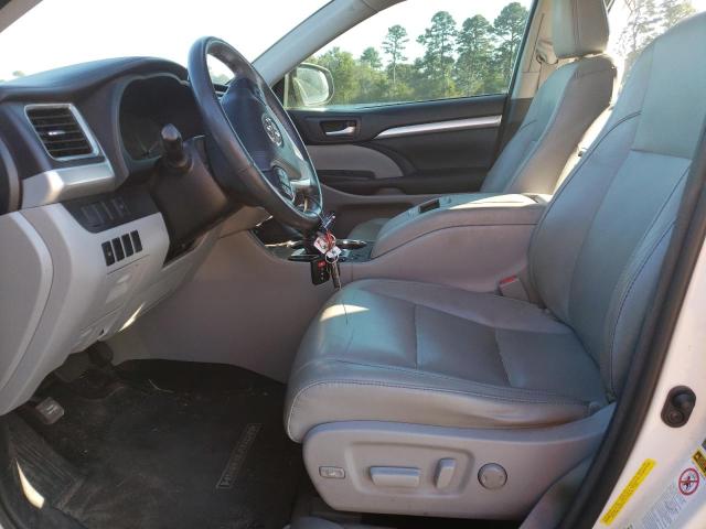 5TDKKRFH2GS136030 - 2016 TOYOTA HIGHLANDER XLE WHITE photo 7