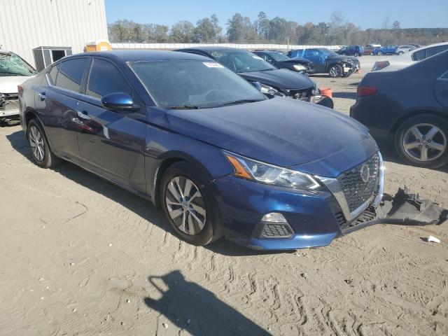 1N4BL4BVXKC102705 - 2019 NISSAN ALTIMA S BLUE photo 4