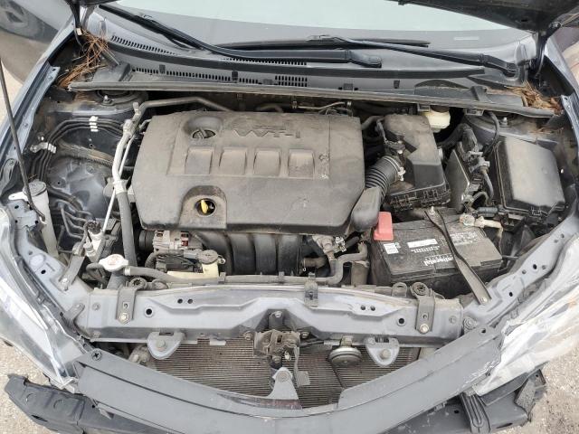 2T1BURHE7JC979864 - 2018 TOYOTA COROLLA L BLUE photo 11