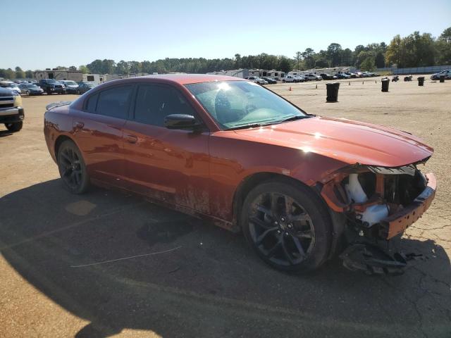 2C3CDXBG2LH175200 - 2020 DODGE CHARGER SXT ORANGE photo 4