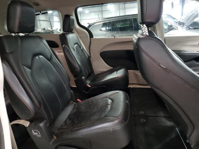 2C4RC1BG3JR278980 - 2018 CHRYSLER PACIFICA TOURING L CHARCOAL photo 11