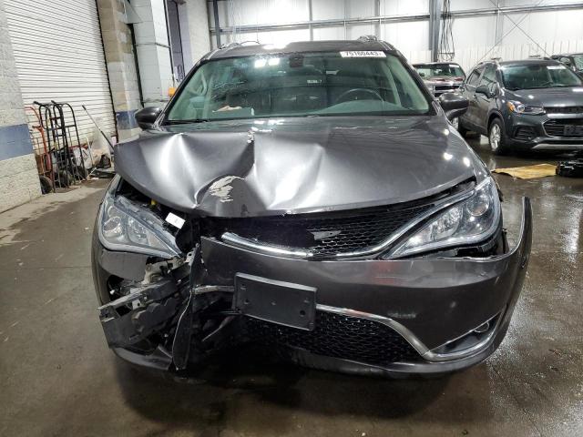 2C4RC1BG3JR278980 - 2018 CHRYSLER PACIFICA TOURING L CHARCOAL photo 5