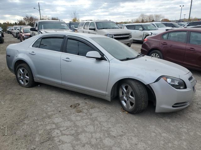 1G1ZC5EB8AF270154 - 2010 CHEVROLET MALIBU 1LT SILVER photo 4