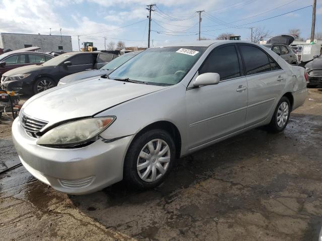 4T1BE32KX5U620876 - 2005 TOYOTA CAMRY LE SILVER photo 1