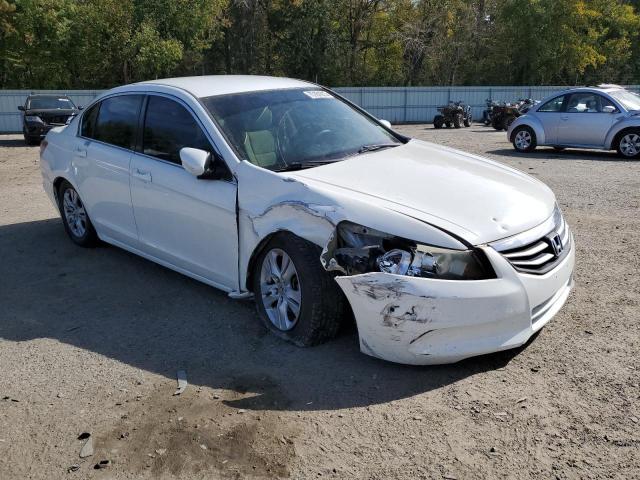 1HGCP2F49BA022267 - 2011 HONDA ACCORD LXP WHITE photo 4