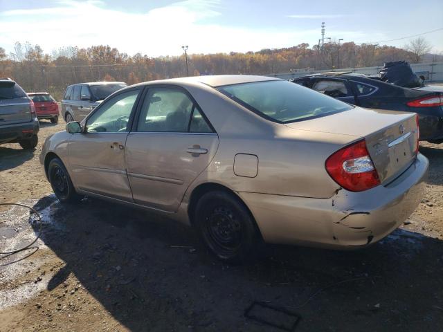 4T1BE32K32U106833 - 2002 TOYOTA CAMRY LE GOLD photo 2