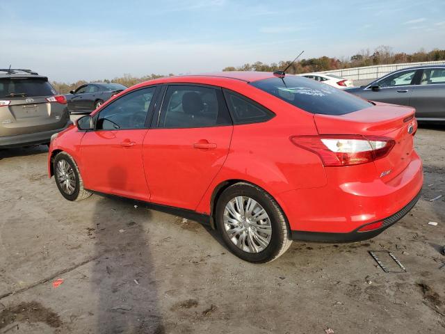 1FAHP3F23CL104130 - 2012 FORD FOCUS SE RED photo 2