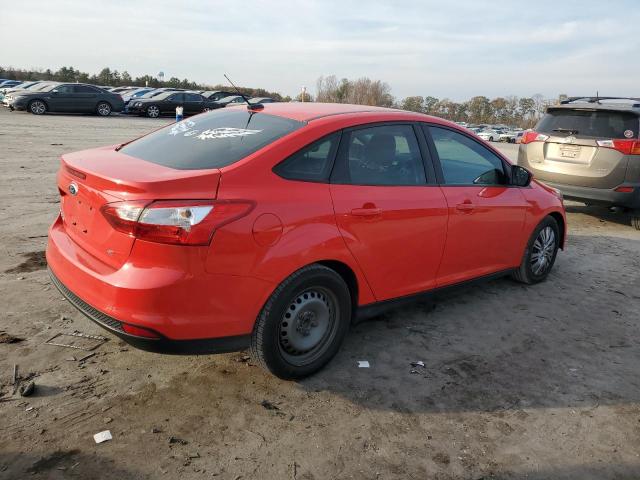 1FAHP3F23CL104130 - 2012 FORD FOCUS SE RED photo 3