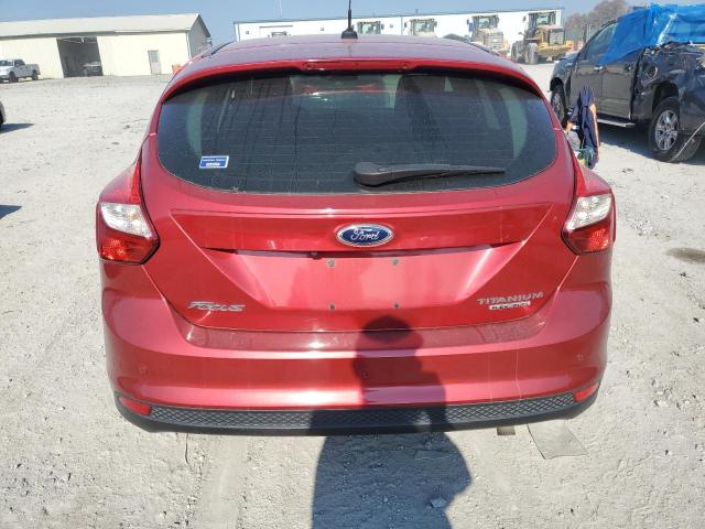 1FAHP3N25CL380889 - 2012 FORD FOCUS TITANIUM RED photo 6