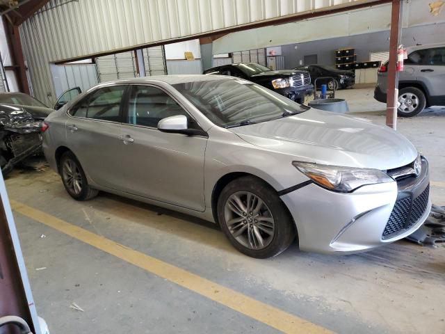 4T1BF1FK2HU737237 - 2017 TOYOTA CAMRY LE SILVER photo 4