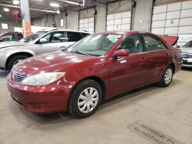 4T1BE32K15U056275 - 2005 TOYOTA CAMRY LE RED photo 1