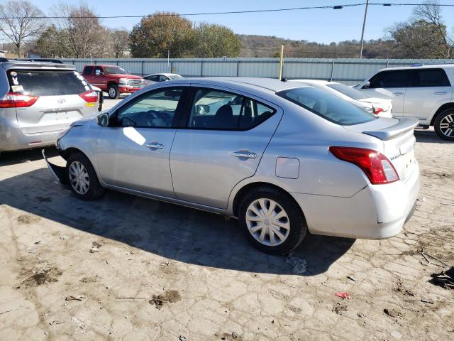 3N1CN7AP0HK440844 - 2017 NISSAN VERSA S SILVER photo 2