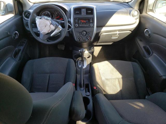 3N1CN7AP0HK440844 - 2017 NISSAN VERSA S SILVER photo 8