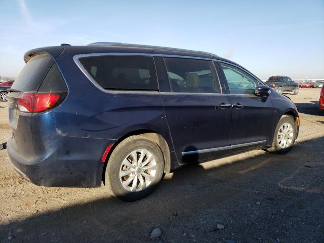 2C4RC1BG7JR192779 - 2018 CHRYSLER PACIFICA TOURING L BLUE photo 3