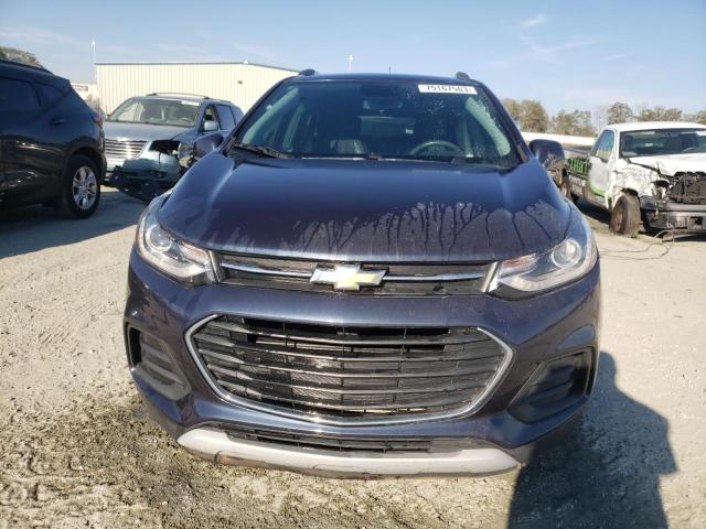 3GNCJLSB8JL332001 - 2018 CHEVROLET TRAX 1LT BLUE photo 5