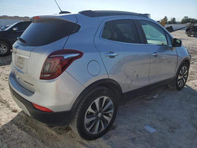 KL4CJCSB9JB524838 - 2018 BUICK ENCORE ESSENCE SILVER photo 3